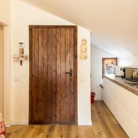 Mcx Vacation - La Mansardina Di Crepin In With Modern Comforts Just 3 Minutes From The Cable Cars! * Valtournenche