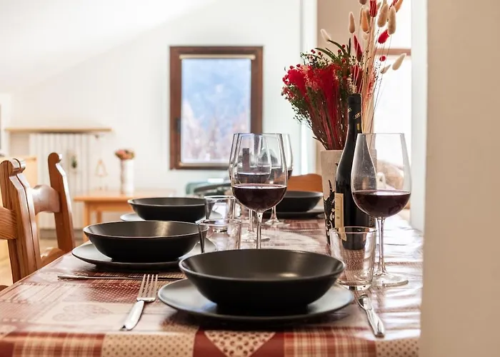 Mcx Vacation - La Mansardina Di Crepin In With Modern Comforts Just 3 Minutes From The Cable Cars! Lejlighed