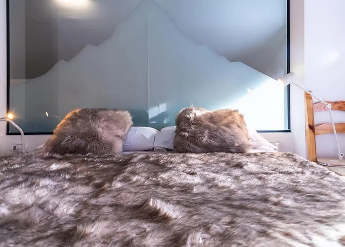 Mcx Vacation - La Mansardina Di Crepin In With Modern Comforts Just 3 Minutes From The Cable Cars! Lejlighed *