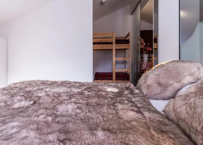 Mcx Vacation - La Mansardina Di Crepin In With Modern Comforts Just 3 Minutes From The Cable Cars! * Valtournenche