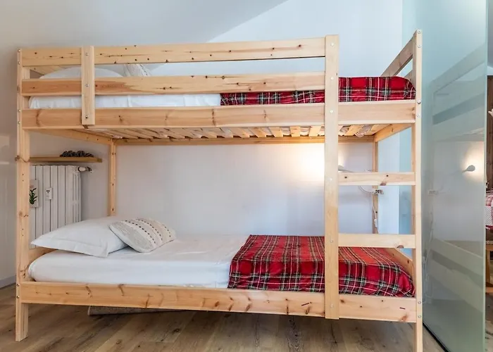 Mcx Vacation - La Mansardina Di Crepin In With Modern Comforts Just 3 Minutes From The Cable Cars! Valtournenche