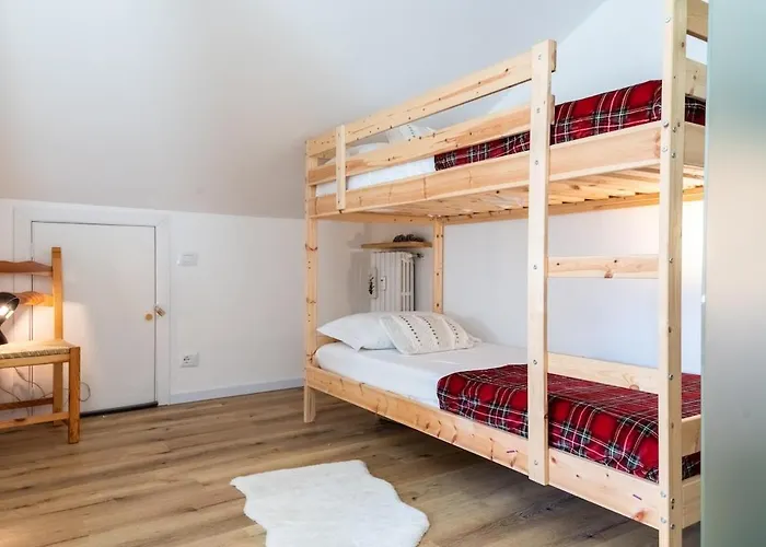 Lejlighed Mcx Vacation - La Mansardina Di Crepin In With Modern Comforts Just 3 Minutes From The Cable Cars! Valtournenche