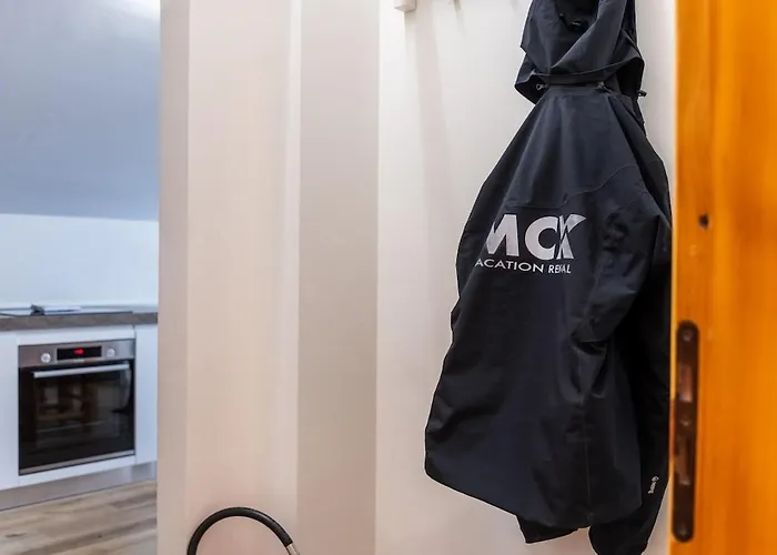 Mcx Vacation - La Mansardina Di Crepin In With Modern Comforts Just 3 Minutes From The Cable Cars! * Valtournenche