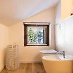 דירה Mcx Vacation - La Mansardina Di Crepin In With Modern Comforts Just 3 Minutes From The Cable Cars! *