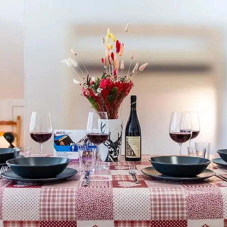 Mcx Vacation - La Mansardina Di Crepìn In With Modern Comforts Just 3 Minutes From The Cable Cars! *