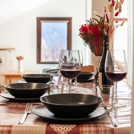 Mcx Vacation - La Mansardina Di Crepin In With Modern Comforts Just 3 Minutes From The Cable Cars! Lägenhet