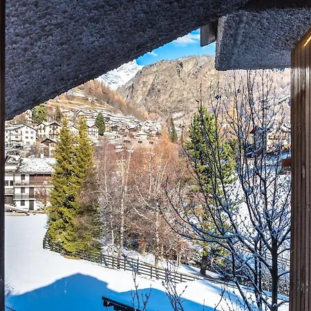 Mcx Vacation - La Mansardina Di Crepin In With Modern Comforts Just 3 Minutes From The Cable Cars! アパート ヴァルトゥルナンシュ